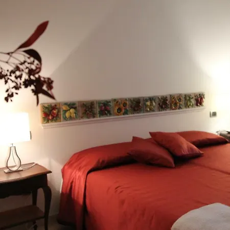 I Melograni Bed and Breakfast *